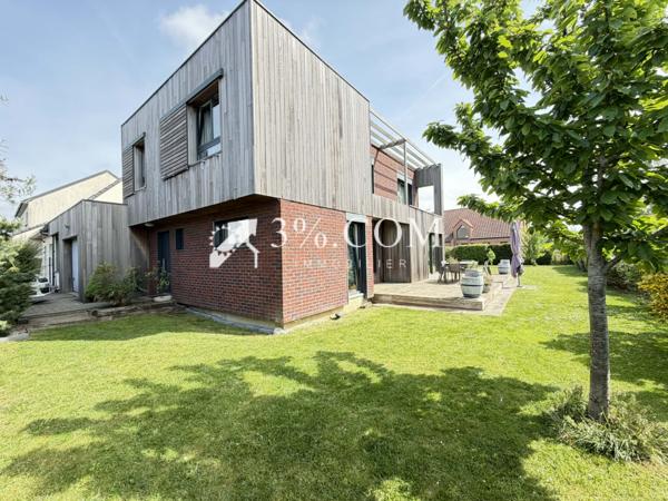Maison 5 pièce(s) 3 chambre(s) 143 m²
