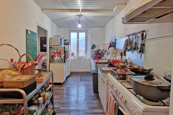 Maison de ville 120m2 habitables + remise 25m2 à Cuers