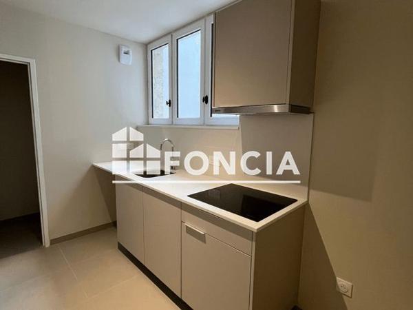 Location Appartement 3 pièces 66.54 m² - 3 RUE DU CHAT Angouleme 16000