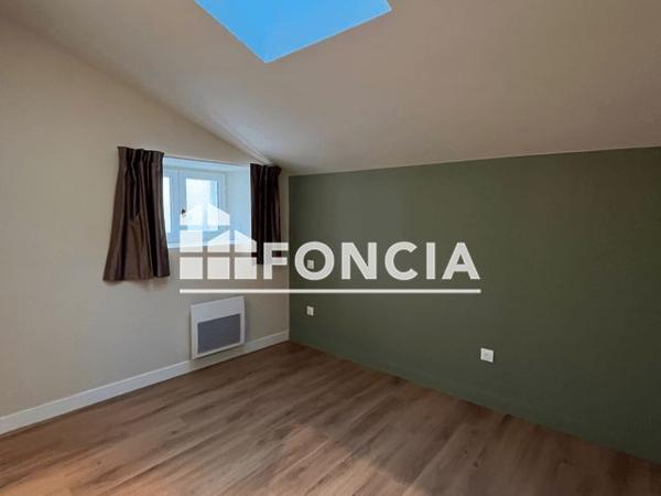 Location Appartement 3 pièces 66.54 m² - 3 RUE DU CHAT Angouleme 16000