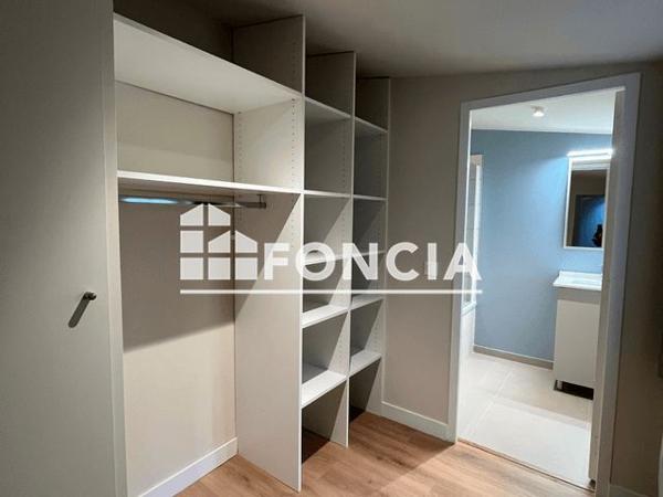 Location Appartement 3 pièces 66.54 m² - 3 RUE DU CHAT Angouleme 16000