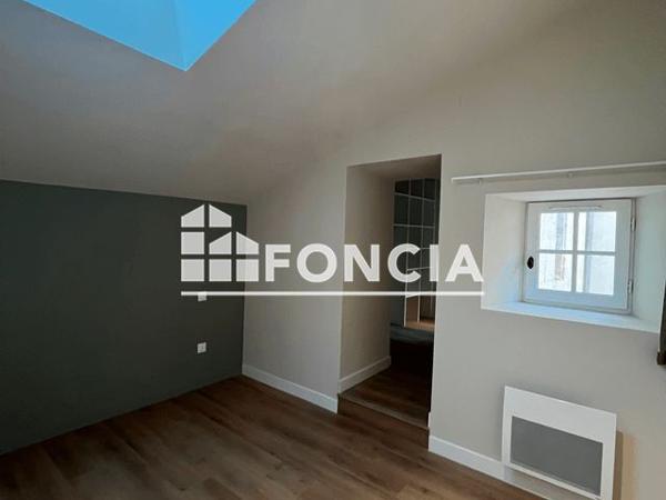 Location Appartement 3 pièces 66.54 m² - 3 RUE DU CHAT Angouleme 16000