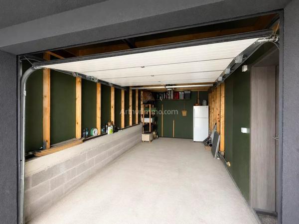 Vente                                                      Maison
                        
                     5 pièces                      142 m2                     à Wintzenheim