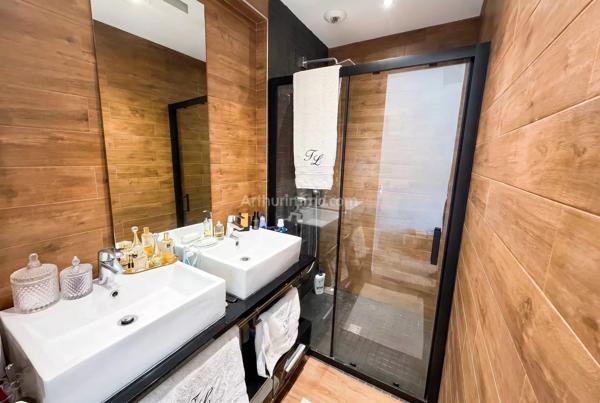 Vente                                                      Maison
                        
                     5 pièces                      142 m2                     à Wintzenheim