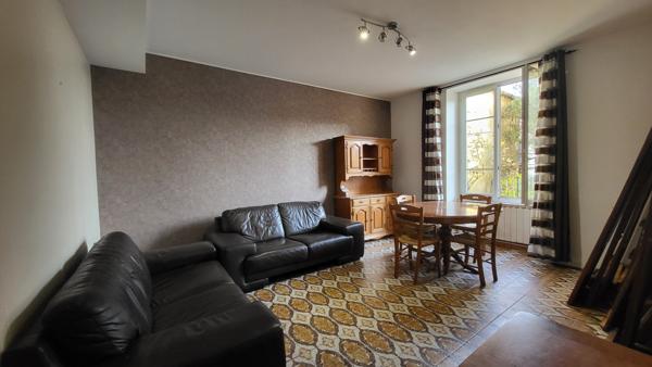 APPARTEMENT AVEC EXTERIEUR