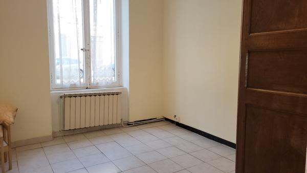 APPARTEMENT AVEC EXTERIEUR