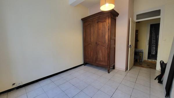 APPARTEMENT AVEC EXTERIEUR