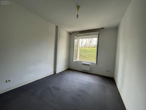 Appartement à vendre à Bressuire dans les Deux-Sèvres (79300), ref : AGM 69*