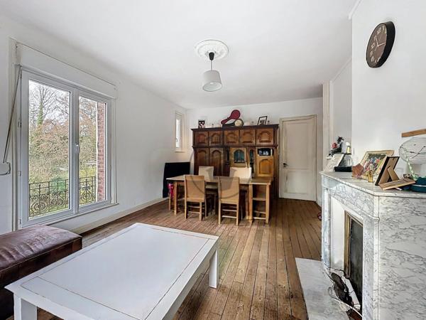 Vente Immeuble 4 pièces 137 m2 à Vermand