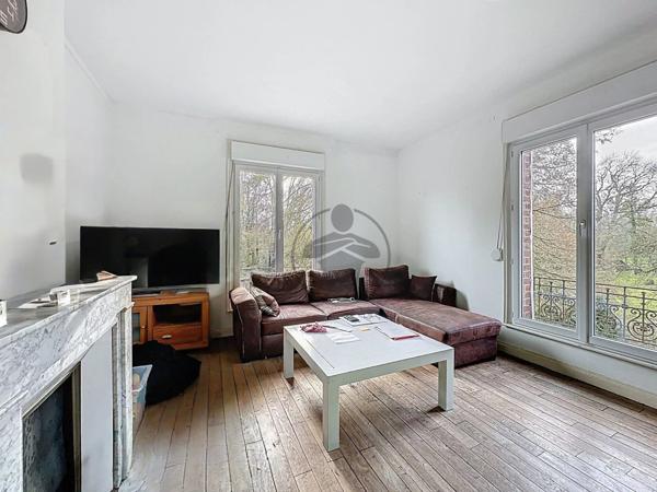 Vente Immeuble 4 pièces 137 m2 à Vermand