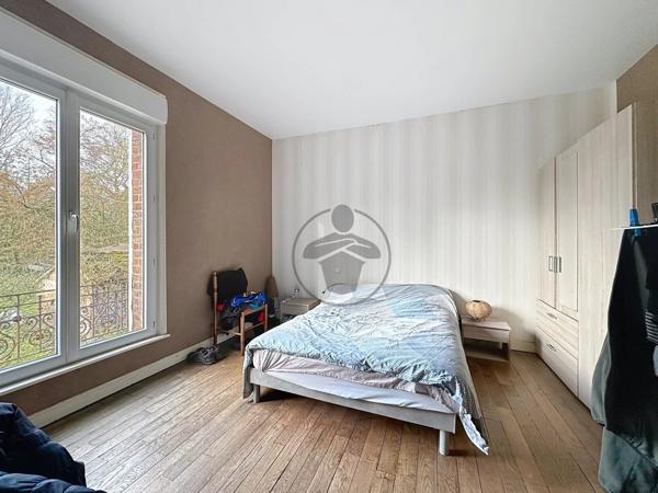 Vente Immeuble 4 pièces 137 m2 à Vermand