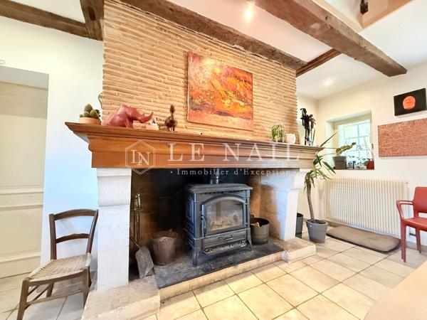 Belle propriété du XIXème siècle avec activité de chambres d’hôtes et gîte — Vallée de la Dordogne