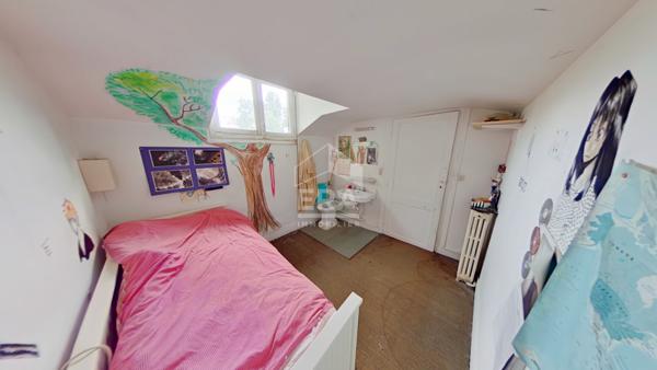 Maison bourgeoise en Pierre 5 chambres Jardin Garage Cave Bordeaux Croix Blanche 6 pièce(s) 154.16 m2