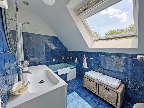 Vente Maison de luxe Kerlaz 7 Pièces 160 m²