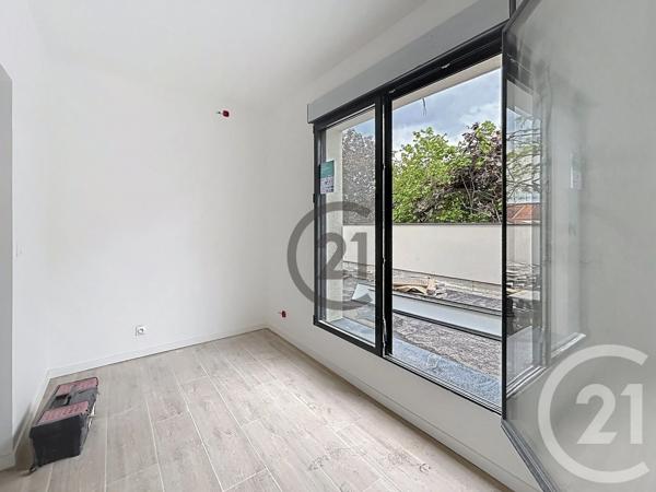 Appartement F1 Bis à vendre  2 pièces - 31 m 2   REIMS  - 51