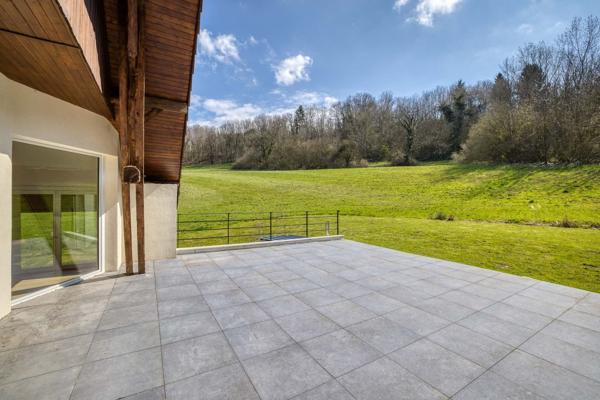 Vente Maison de luxe Allonzier-la-Caille 9 Pièces 294 m²