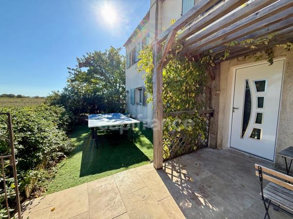 Appartement de 124 m2 à vendre 5 pièces Jardin 556 m2 Piscine VILLELAURE (84)