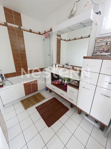 A vendre Maison de 5 pièces de 93 m2 à Plaisir - Quartier centre ville