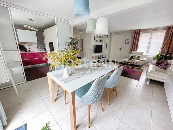 A vendre Maison de 5 pièces de 93 m2 à Plaisir - Quartier centre ville