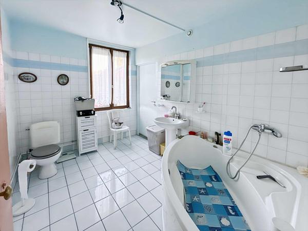 Maison Centre Ville Etrepagny 3 chambres