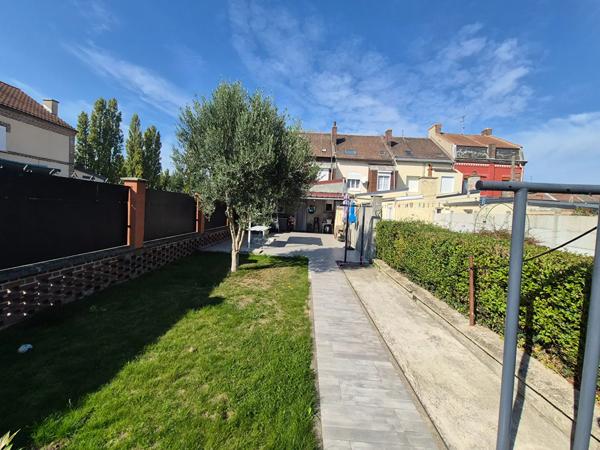 Maison à vendre 9 pièces 179m² Denain (59220)