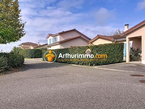 Vente Maison 4 pièces 90 m2 à Bourgoin-Jallieu