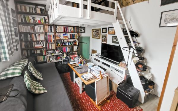 Maison à vendre    6 pièces •  Lambesc