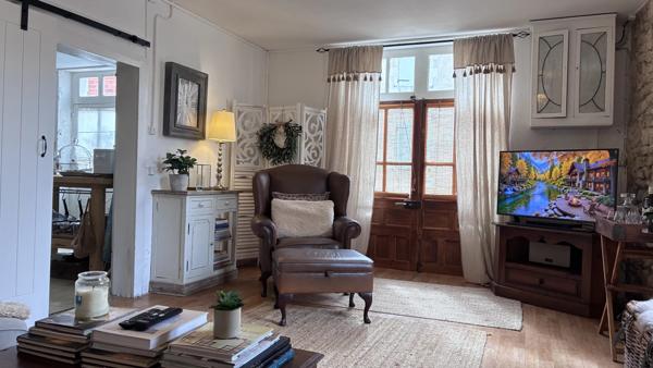 Maison de village meublée proche de L'Isle Jourdain