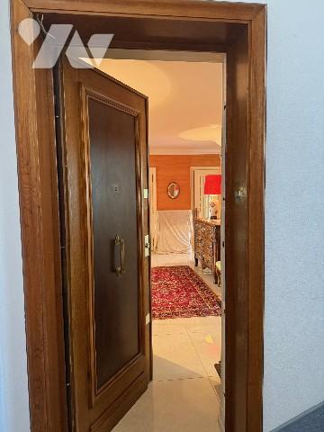 Rue de créqui, à proximité immédiate de l'entrée principale du parc de la tête d'or, appartement