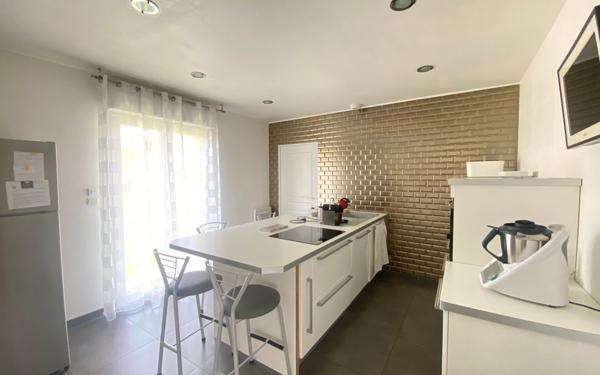 Maison à vendre    6 pièces •  Alençon