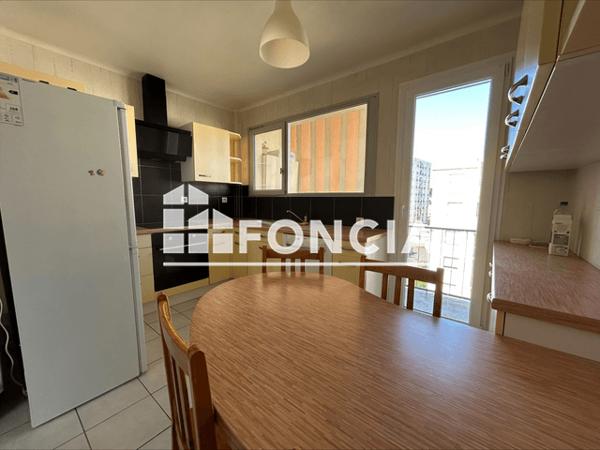 Location Appartement 4 pièces 70.12 m² - Mulhouse 68200