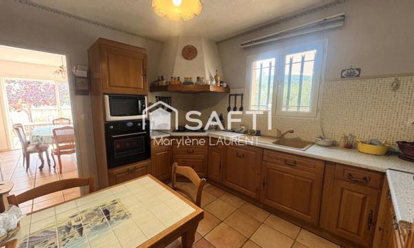 Villa indépendante de 90 m2 , 2 Chambres , garage(24 m2)