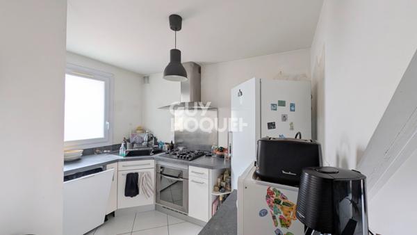 AUBERGENVILLE, Maison 5 pièces, 3 chambres.