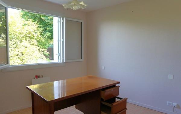 Vente Maison traditionnelle avec jardin à rafraîchir Castelnau-montratier   