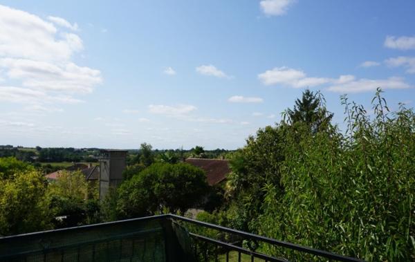 Vente Maison traditionnelle avec jardin à rafraîchir Castelnau-montratier   