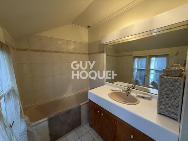 MAISON À VENDRE DE 5 PIÈCES DE 135,00 M²