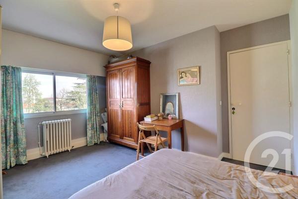 Maison à vendre  7 pièces - 238 m 2   BORDEAUX  - 33