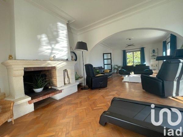 Maison à vendre 9 pièces 290 m² Saujon