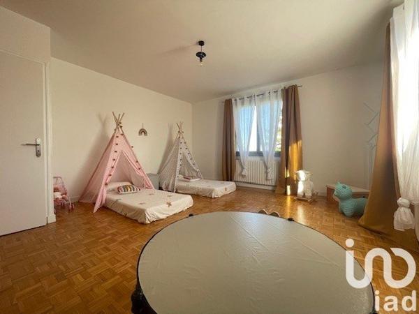 Maison à vendre 9 pièces 290 m² Saujon