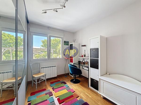 Vente maison Tonnay Charente : 319 900 € - AJP Immobilier Rochefort