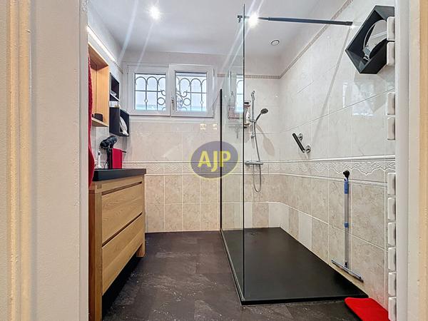 Vente maison Tonnay Charente : 319 900 € - AJP Immobilier Rochefort