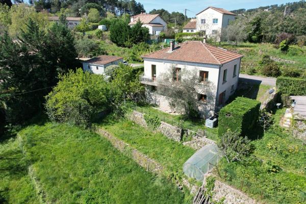 Maison à vendre    4 pièces • 99 m2 Largentière