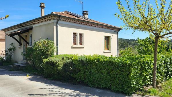 Maison à vendre    4 pièces • 99 m2 Largentière