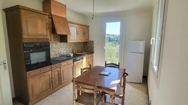 Maison à vendre    4 pièces • 99 m2 Largentière