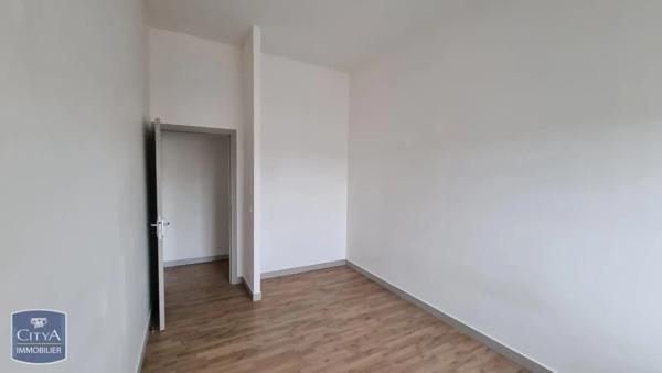 Appartement à louer 3 pièces 64.86m² Cambrai (59400)