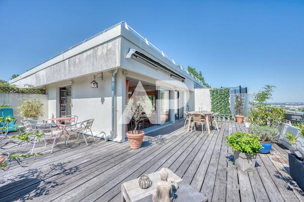 Appartement duplex Rueil Malmaison 6 pièce(s) 102.22 m2 €660 000 ** - Référence 19466