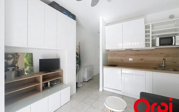 Appartement à louer    1 pièce • 17,04 m2 Menton