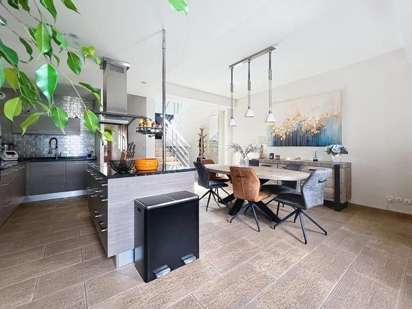 Magnifique duplex situé à 5 min à pied de la gare !!!