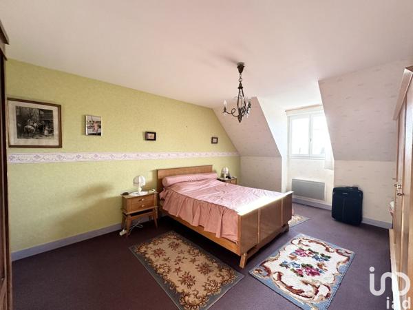 Maison 7 pièces de 180 m² à Vaux-le-Pénil (77000)