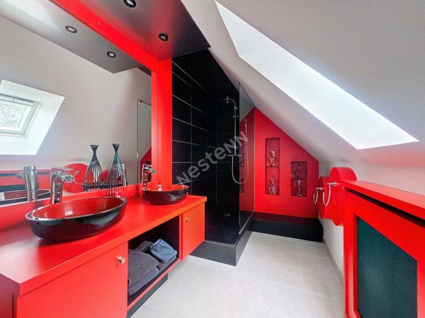 POSEZ VOS VALISES à Orry 8 pièces, 201 m²